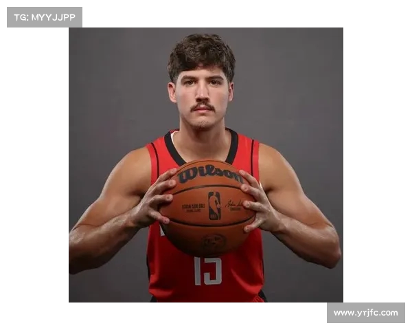 从谢泼德的惊艳首秀看NBA新星崛起：网友热议他或将成为下一个库里